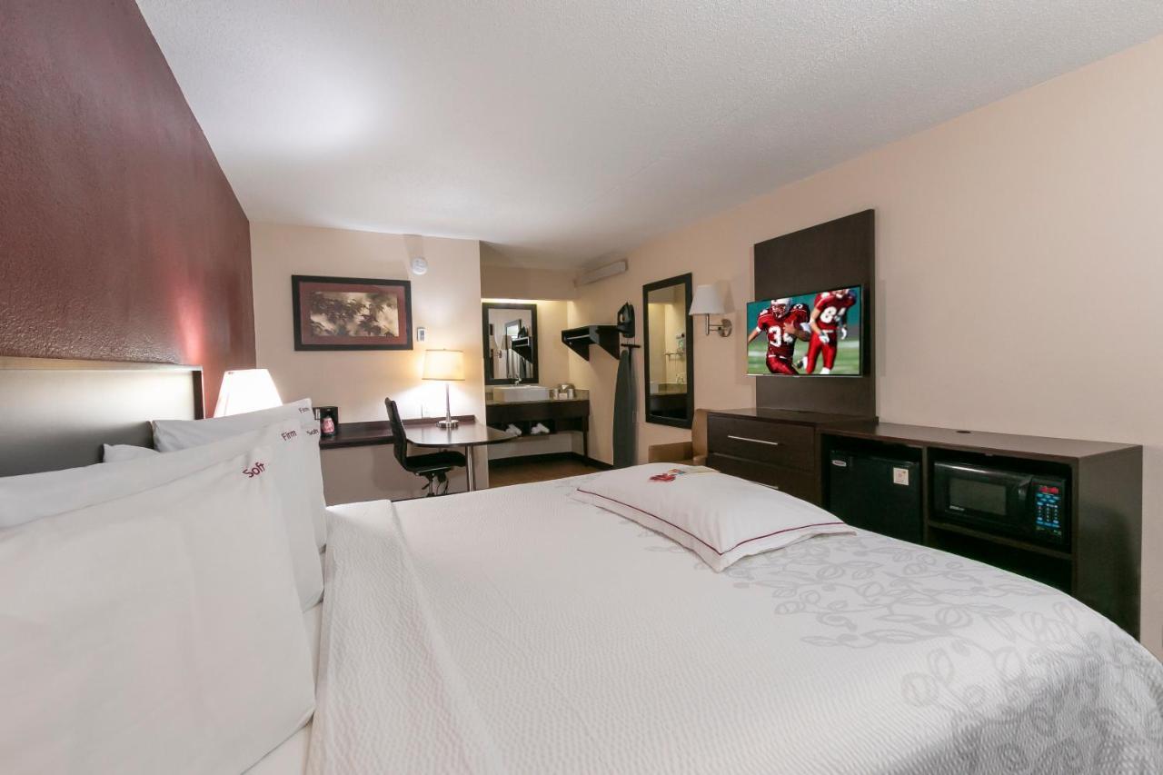 Red Roof Inn Plus+ Columbus-Ohio State University Osu Extérieur photo