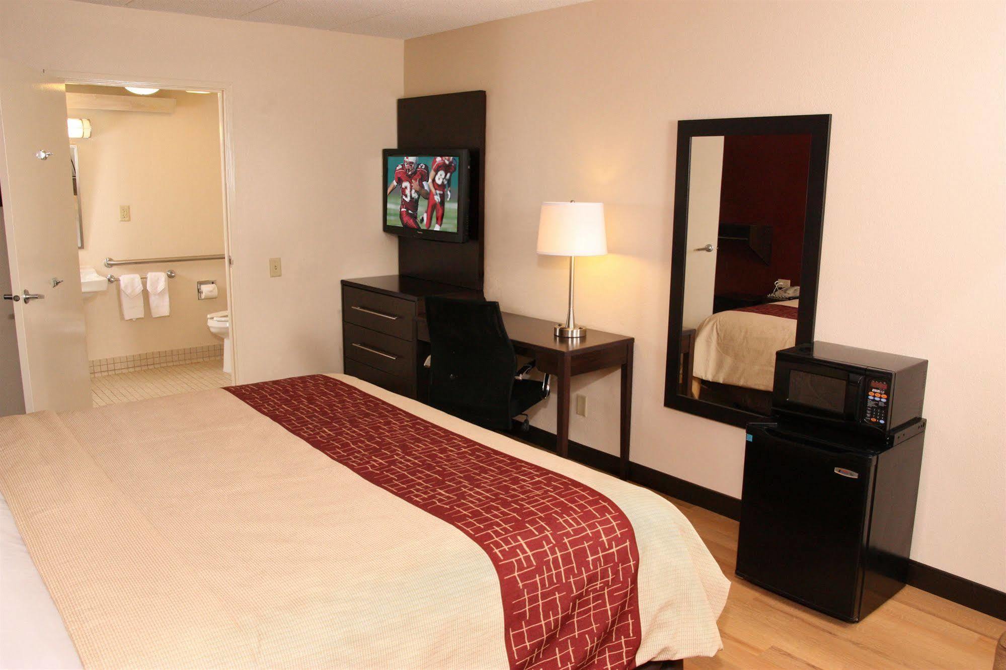 Red Roof Inn Plus+ Columbus-Ohio State University Osu Extérieur photo