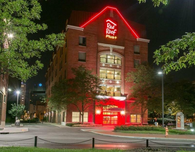 Red Roof Inn Plus+ Columbus-Ohio State University Osu Extérieur photo